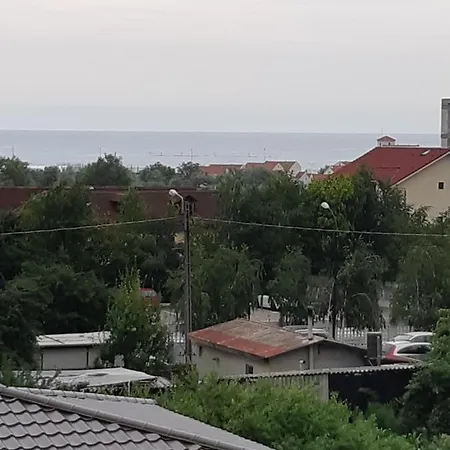 Bed & Breakfast Garsoniera Năvodari